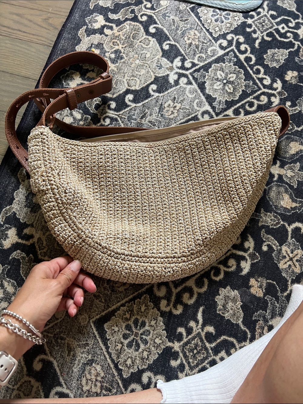 The Sak Tess crochet large
